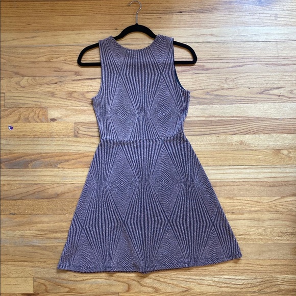 Everly | Pink and Black Shimmer Dress - Picture 2 of 4